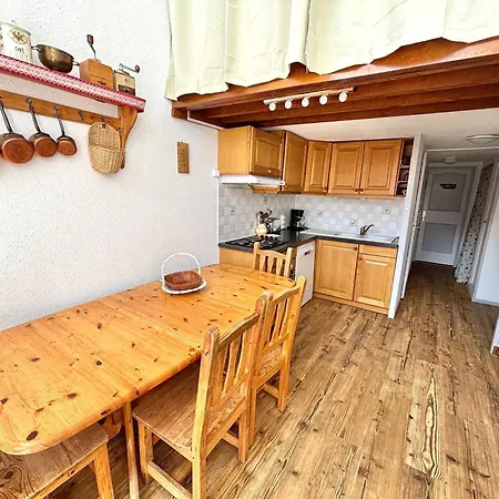 Duplex Aux Menuires, 3 Pieces, 8 Pers., Pieds Des Pistes, Balcon Sud - Fr-1-452-238 * Saint-Martin-de-Belleville